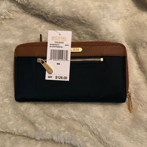 Michael Kors wallet
